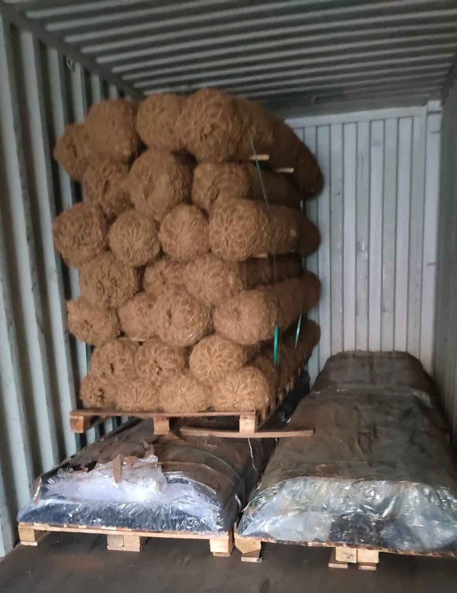 COCO Coir Logs